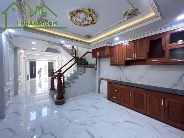 Siêu Phẩm Đẹp Lung Linh 5 Tầng 68m2 Gần Phạm Văn Đồng Linh Đông Thủ Đức Chỉ 8.7 tỷ Đẳng