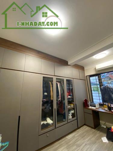 Bán nhà dân xây Đống Đa 45m, 5 tầng, 12.8 tỷ, ô tô, phân lô cán bộ, 2 thoáng - 3