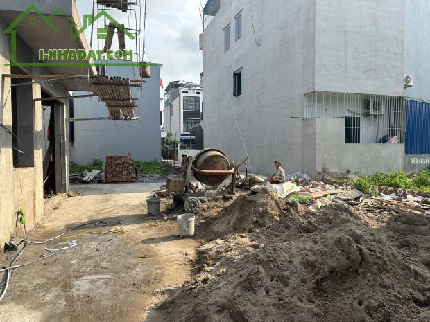 Đất tổ 6 thị trấn An Dương- vị trí đẹp , dân cư đông
