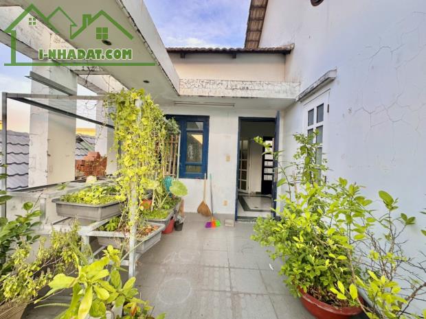 Bán Nhà 3 Tầng KHU BÊN SÔNG HIỆP BÌNH CHÁNH 120M2 Ngang Bề Thế 8M Vuông Vức NHỈNH 15 TỶ - 3