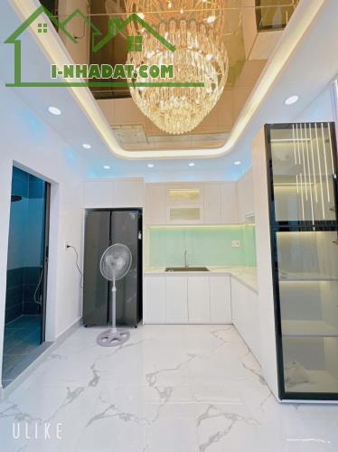🏡 NHÀ ĐẸP Ở NGAY - TRUNG TÂM QUẬN 7 🏡 ✨ Hẻm 4m - Gần khu VIP Ecogreen - Giá tốt! ✨ - 2