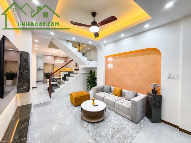 Bán Nhà Riêng XVNT P25 BÌnh Thạnh - Nhà Đẹp 41 m2 hỉnh 6 Tỷ - 4