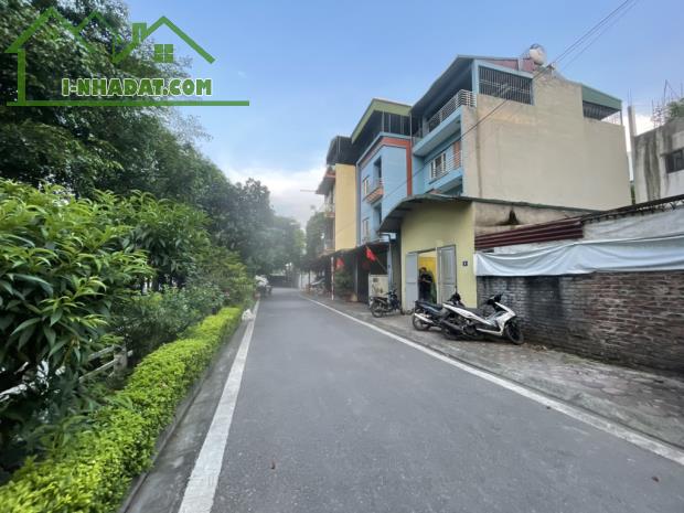 BÁN ĐẤT KHU TÁI ĐỊNH CƯ THẠCH BÀN 90m2, MT RỘNG– VỊ TRÍ ĐẸP – VỈA HÈ – Ô TÔ TRÁNH - 1