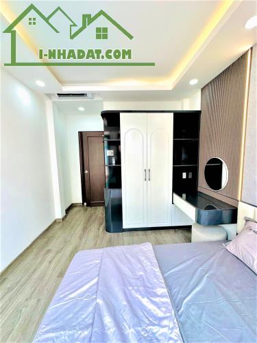 9 TỶ HƠN - NHÀ ĐẸP QUẬN 10 - XE HƠI VÀO NHÀ - NGAY CHỢ HÒA HƯNG - 57M2 2 TẤM - MỞ VP CTY - 1