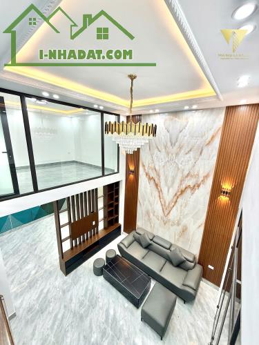 Bán nhà 3 tầng sạch đẹp ngõ nông phố Đình Đông - 2