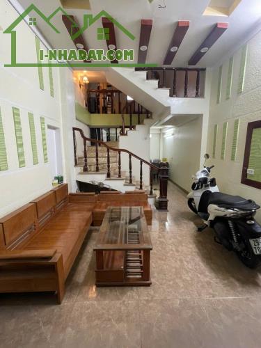 NHÀ THANH LÃM HÀ ĐÔNG, 31M, 4T, MT3,5M, GIÁ 4,5 TỶ