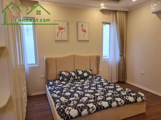 SIÊU PHẨM MẶT PHỐ NGỌC LÂM  LONG BIÊN KINH DOANH ĐỈNH CAO  VỈA HÈ RỘNG, DIỆN TÍCH  40M2 X