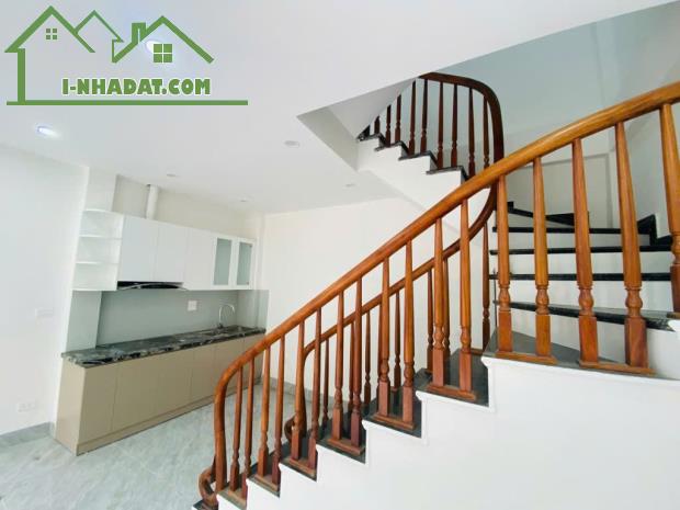HOT! SIÊU PHẨM NHÀ ĐẸP  CHỈ 6.9 TỶ - Thạch Bàn, Long Biên, TP Hà Nội - 3