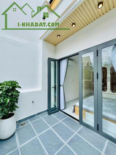 BÁN NHÀ 1 TRỆT 2 LẦU 2TY5 ĐƯỜNG PHAN ĐĂNG LƯU - THỦ DẦU MỘT - 4
