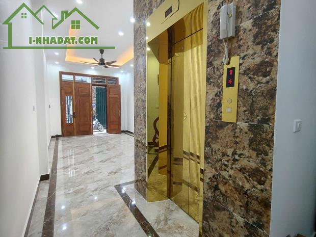 BÁN NHÀ 5 TẦNG CÓ THANG MÁY  PHỐ LÊ HỒNG PHONG  HÀ ĐÔNG  VỊ TRÍ TRUNG TÂM  NHÀ ĐẸP Ở NGAY - 1