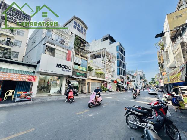 Bán nhà HXH Trần Khắc Chân P.Tân Định Q.1 3 tầng 60m2 Giá 11.6 tỷ