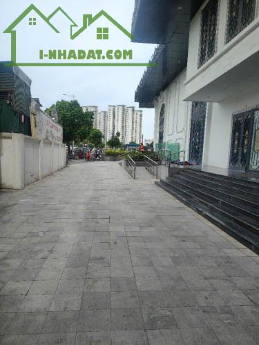 Bán chung cư Trần Hữu Dực, diện tích 43m2, giá 2.7 tỷ - 1