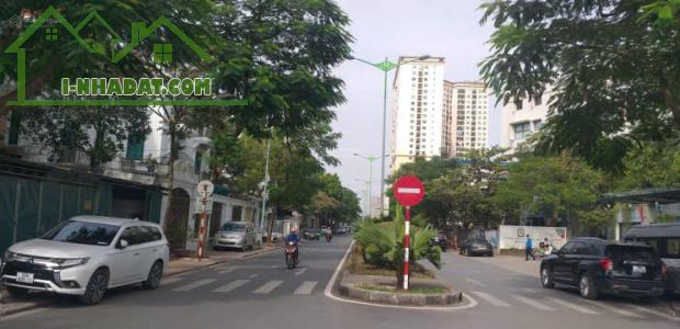 Bán BT MP Nguyễn Quý Đức, Khu nhà Ở Quốc Hội.N.T.Liêm.DT 145m x4T, MT 10m. LH: 0964769634 - 2