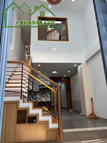 Nhà Mới 5 Tầng Cách Nặt Tiền 15M Hẻm Thẳng Xe Hơi Sổ Vuông 48m2 Gía 8,25 Tỷ Thương Lượng