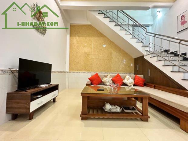 CHỈ 4 TỶ 4 CÓ NGAY MẶT TIỀN TRƯNG NỮ VƯƠNG - ĐƯỜNG 𝟏𝟎𝐌𝟓 - NHÀ 𝟐 TẦNG-73m2