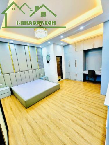 BÁN NHÀ PHỐ ĐẶNG TIẾN ĐÔNG _ FULL NỘI THẤT LUXURY _ TIỆN ÍCH HOÀN HẢO - 2