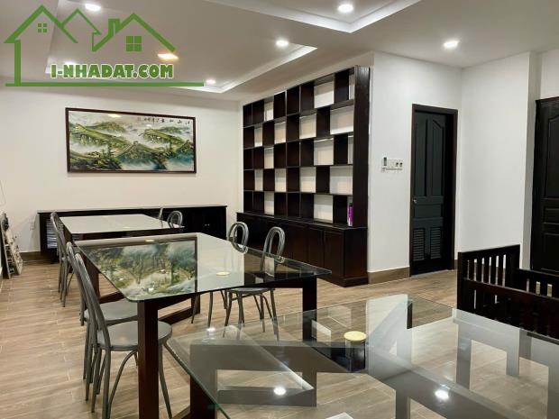 Cho thuê biệt thự 1 trệt 4 lầu khu đô thị Hưng Phú - 2