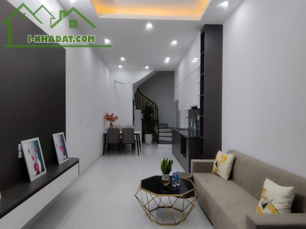 BÁN NHÀ LÔ GÓC – THANH BÌNH, MỖ LAO – 38M² – GẦN Ô TÔ