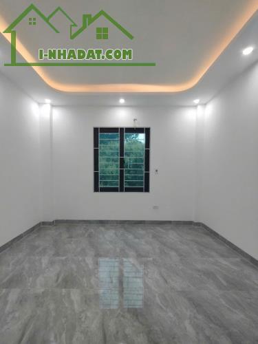 🔥🔥🔥 NHÀ ĐẸP NHẤT PHỤNG CHÂU - Ô TÔ VÒNG QUANH - CHO THUÊ DÒNG TIỀN - Ở NGAY! - 3