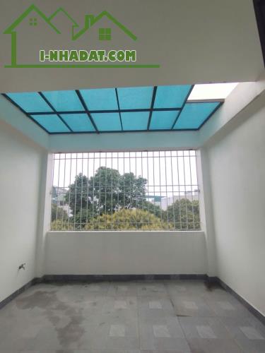 🔥🔥🔥 NHÀ ĐẸP NHẤT PHỤNG CHÂU - Ô TÔ VÒNG QUANH - CHO THUÊ DÒNG TIỀN - Ở NGAY! - 4