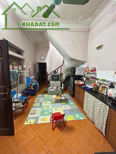 BÁN ĐẤT TẶNG NHÀ THƯỢNG THANH, LONG BIÊN, VỊ TRÍ ĐẸP, SÁT Ô TÔ TRÁNH, 50M2, HƠN 5 TỶ - 2