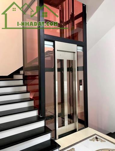 Bán nhà Mạc Thái Tổ, phân lô vỉa hè ô tô tránh, thang máy xịn, 48m2, nhỉnh 18 tỷ