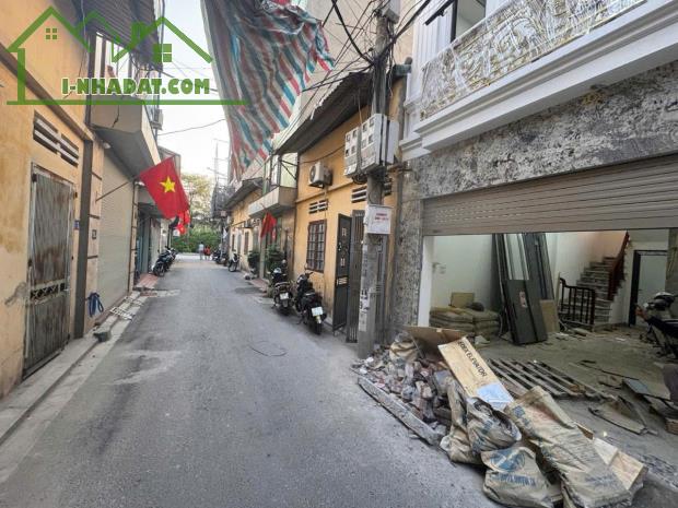 💜NHÀ KHU PHÂN LÔ QUÂN ĐỘI 918 PHÚC ĐỒNG 40M2x6T MT 5M CHÀO 13.2 TỶ - Ô TÔ - FULL NỘI THẤT - 1