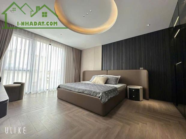 BÁN NHÀ NGUYỄN VĂN CỪ - LB - 50M2 - 7 TẦNG - ĐẦY ĐỦ NỘI THẤT - GARA Ô TÔ VÀO NHÀ - NHỈNH - 3