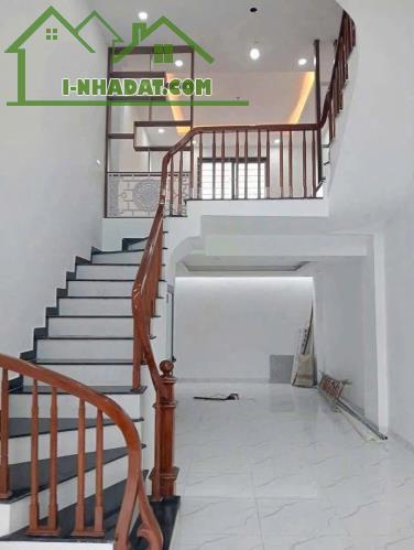 Bán nhà 40m2*5 tầng, Tứ Hiệp, Thanh Trì, Giá 7.2 tỷ - 3