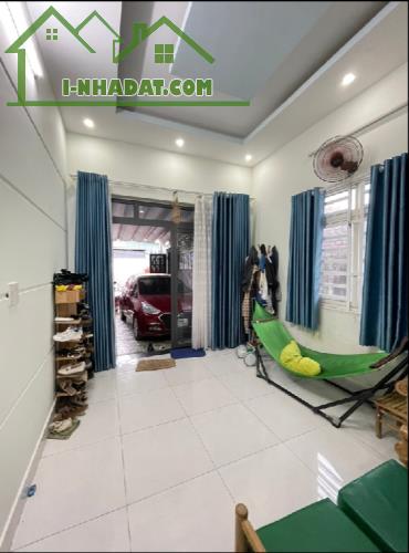 NHÀ LÔ GÓC XE HƠI QUAY ĐẦU,4PN,2 TẦNG, 70m²,NGAY TRƯỜNG ĐÀO SƠN TÂY, P.LINH XUÂN, NHỈNH 4T - 1