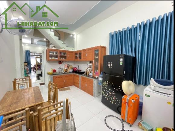 NHÀ LÔ GÓC XE HƠI QUAY ĐẦU,4PN,2 TẦNG, 70m²,NGAY TRƯỜNG ĐÀO SƠN TÂY, P.LINH XUÂN, NHỈNH 4T - 2