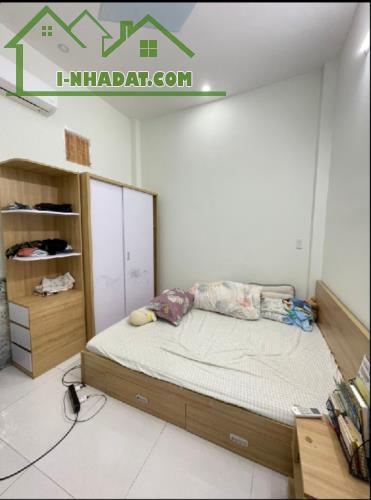 NHÀ LÔ GÓC XE HƠI QUAY ĐẦU,4PN,2 TẦNG, 70m²,NGAY TRƯỜNG ĐÀO SƠN TÂY, P.LINH XUÂN, NHỈNH 4T - 4