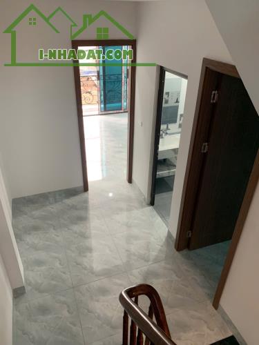 3.55 Tỷ Lô Góc - 2 Thoáng - Oto Cách Nhà 2 Bước Ngay Gần Chợ Phượng - Phụng Châu - 3