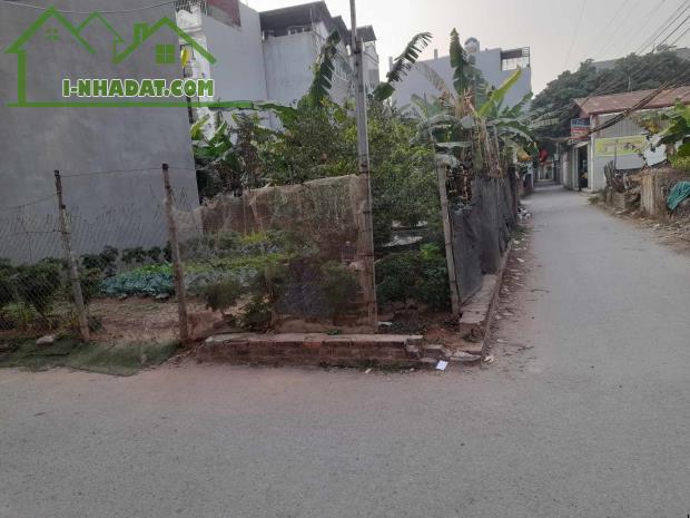 ĐẤT ĐỒNG MAI LÔ GÓC ĐƯỜNG THÔNG ÔTÔ ĐỖ CỬA
