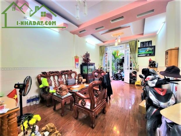 9 TỶ TL - NHÀ Ở PHÚ NHUẬN - SÁT MẶT TIỀN - HẺM THÔNG THOÁNG - DT 75m2 4 TẦNG -KO CÓ CĂN T2 - 1