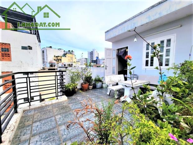 9 TỶ TL - NHÀ Ở PHÚ NHUẬN - SÁT MẶT TIỀN - HẺM THÔNG THOÁNG - DT 75m2 4 TẦNG -KO CÓ CĂN T2 - 5