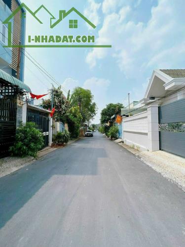 Kẹt tiền, bán rẻ căn nhà lầu KDC B5, Tân Hiệp, đường nhựa 6m, rẻ hơn giá đất - 3