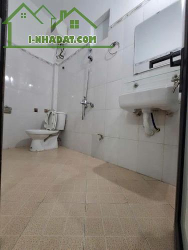 BÁN NHÀ BÙI XƯƠNG TRẠCH THANH XUÂN - NHÀ DÂN XÂY CHẮC CHẮN - DT 30M2 GIÁ HƠN 5 TỶ - 2
