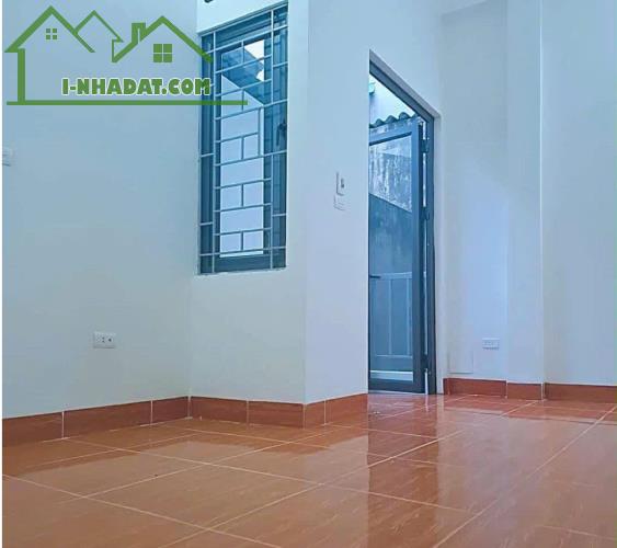 BÁN NHÀ BÙI XƯƠNG TRẠCH THANH XUÂN - NHÀ DÂN XÂY CHẮC CHẮN - DT 30M2 GIÁ HƠN 5 TỶ - 3