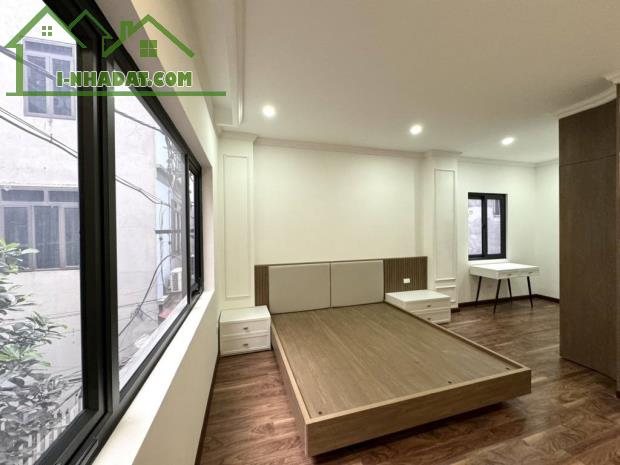 🏡 Nhà mới Nguyễn Văn Cừ, Long Biên, 37m2 x 5 tầng, Dân xây, Ô tô, Lô góc, Ở ngay, 6 tỷ 2 - 3