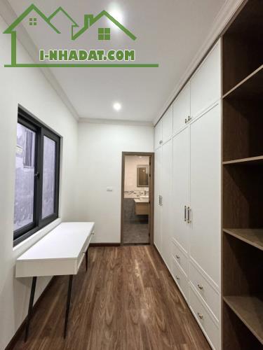 🏡 Nhà mới Nguyễn Văn Cừ, Long Biên, 37m2 x 5 tầng, Dân xây, Ô tô, Lô góc, Ở ngay, 6 tỷ 2 - 4