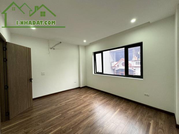 🏡 Nhà mới Nguyễn Văn Cừ, Long Biên, 37m2 x 5 tầng, Dân xây, Ô tô, Lô góc, Ở ngay, 6 tỷ 2 - 7