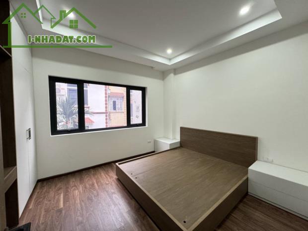 🏡 Nhà mới Nguyễn Văn Cừ, Long Biên, 37m2 x 5 tầng, Dân xây, Ô tô, Lô góc, Ở ngay, 6 tỷ 2 - 9