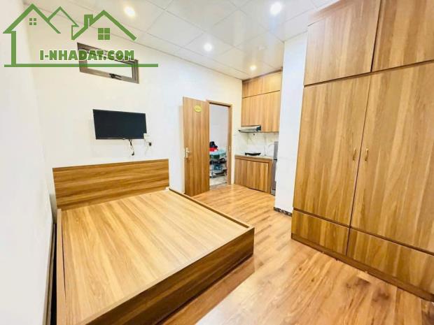 NHÀ VỊ TRÍ ĐẸP -  GIÁ TỐT Cần Bán TOÀ NHÀ CHDV LÔ GÓC tại quận Cầu Giấy, TP Hà Nội - 3
