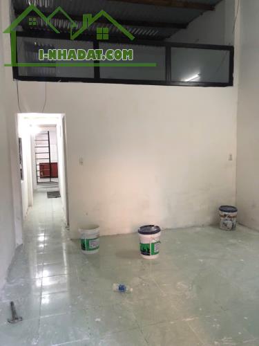 Bán đất tặng nhà C4 đường VŨNG THÙNG 1 , đối diện Chung cư 100m2 giá 4ty6 có bớt