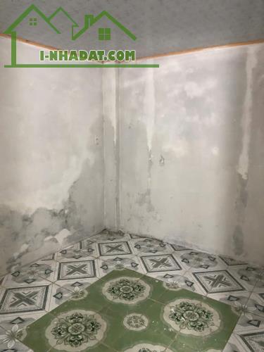 Bán đất tặng nhà C4 đường VŨNG THÙNG 1 , đối diện Chung cư 100m2 giá 4ty6 có bớt - 2
