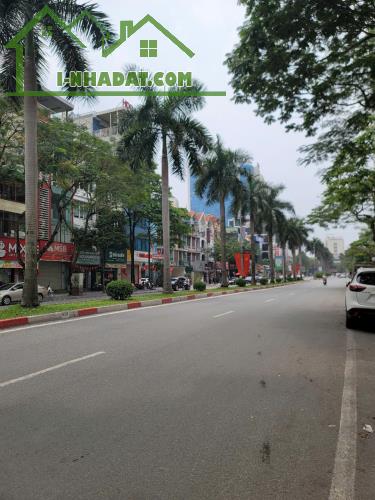 NHÀ VĂN QUÁN - HÀ ĐÔNG 30m2, 5 Tầng, ngõ thông, giá 7,5 tỷ