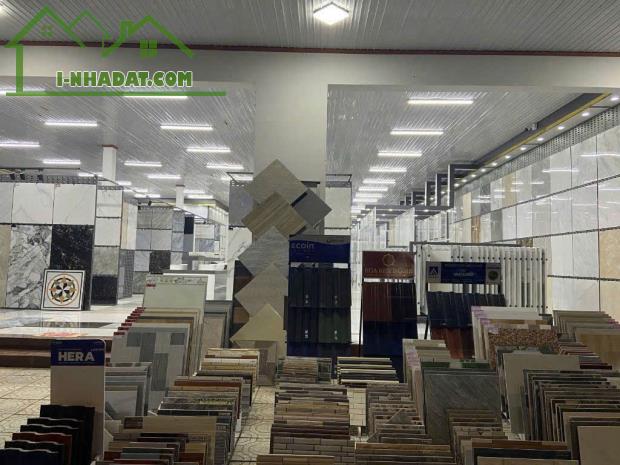 BÁN GẤP SHOWROOM NỘI THẤT GÓC 2 MẶT TIỀN Ở XÃ ĐỒI 61. HUYỆN TRẢNG BOM - 1