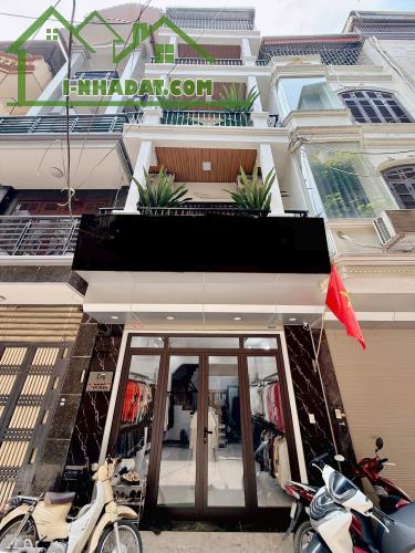 PHÂN LÔ QUÂN ĐỘI HOÀNG VĂN THÁI, Ô TÔ TRÁNH, KD ĐỈNH, GARA Ô TÔ, SỔ VUÔNG ĐẸP, HIẾM. - 1
