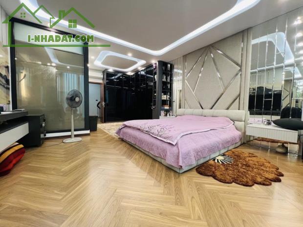 BÁN NHÀ NGÕ 79 CẦU GIẤY 35M*4T HƠN 6 TỶ, GẦN PHỐ - GIÁ TỐT, BA GÁC ĐỖ CỬA. - 1